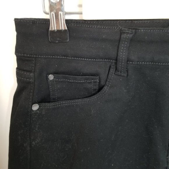 Jordache Luxe Touch Black Jean Skirt NWT - Picture 4 of 7
